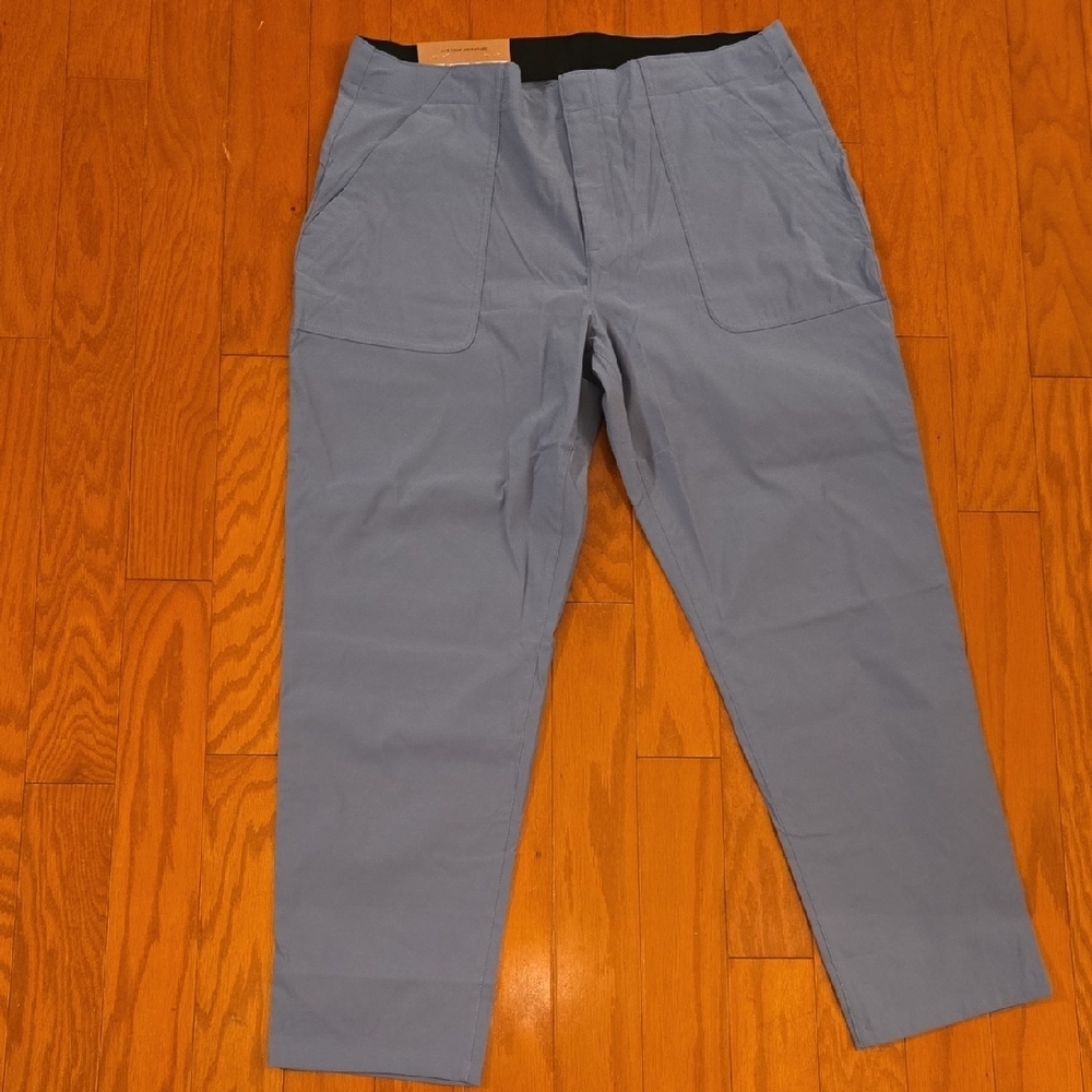 Eddie Bauer Light Blue Ankle Pants Size 14 NWT Comfortable Everyday Wear